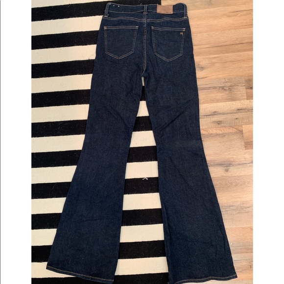 Madewell Flea Market Flare Jeans - Picture 3 of 3